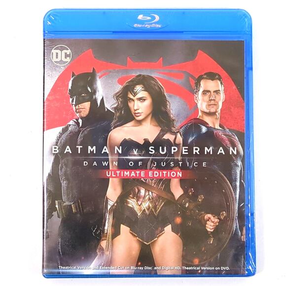 Batman V Superman Ultimate Edition Blu-Ray DVD Combo DC Comics New Sealed - Picture 1 of 2